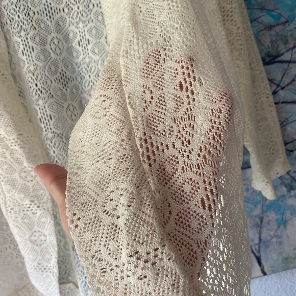 Floral Lace 3/4 Sleeve Cardigan - Picture 2 of 5